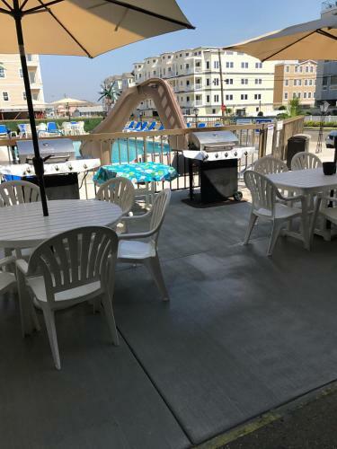 Beach Colony Motel