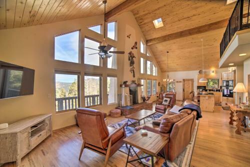 Upscale Angel Fire Cabin With Deck Ski Nearby!