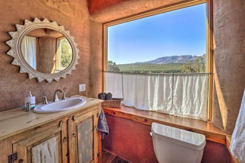 Peaceful New Mexico Retreat With Panoramic Mtn Views