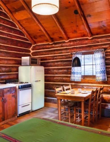 Corkins Lodge
