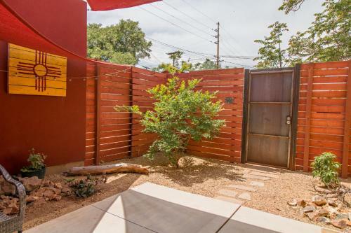 Modern Casita In Historic Downtown Albuquerque