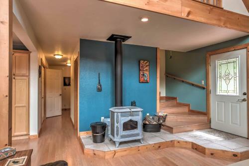 Rustic Cloudcroft Cabin On 10 Acres With Grill And Deck