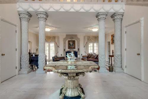 Villa de San Rafael - An Unforgettable Experience