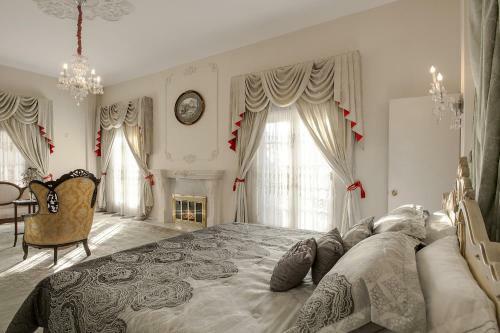 Villa de San Rafael - An Unforgettable Experience