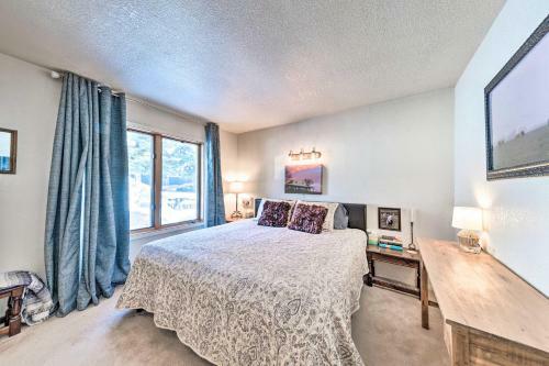 Apartamento Bright Cloudcroft Condo With Game Room And Deck!