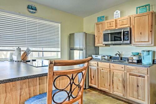 Apartamento Albuquerque Studio With Shared Pool And Fire Pit!