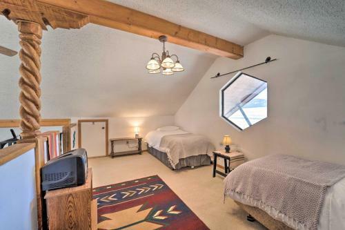 Hideaway With Sweeping Eagle Nest Lake Views!