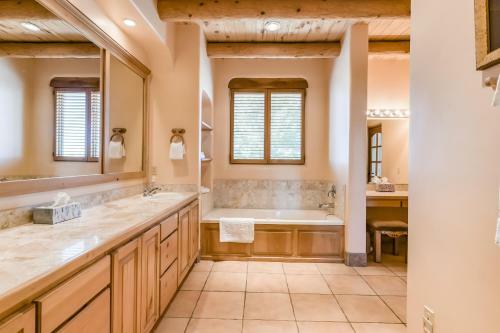 Taos Mountain House