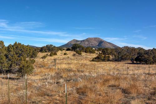 Peaceful Sandia Park Retreat With Deck And Views!