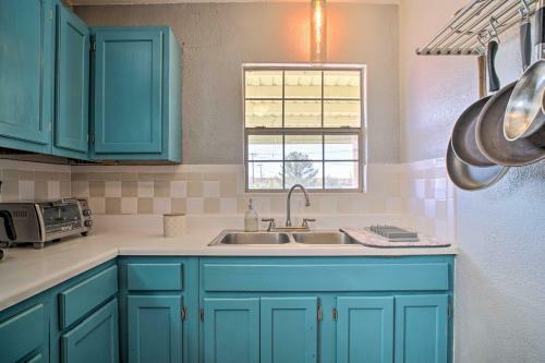 Apartamento Casa Azul - Walk To Hot Springs And Downtown!