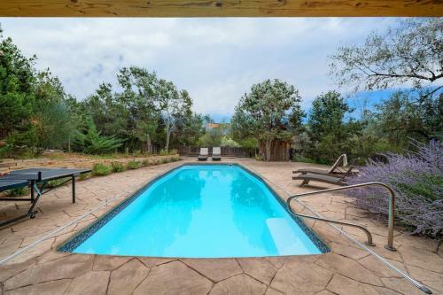 Ranchitos - Private Luxury Home With Swimming Pool