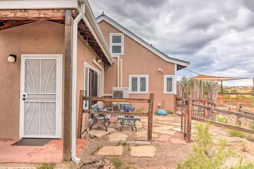 Dreamy Santa Fe Hideaway With Mountain Views!