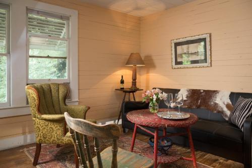 Blisswood Bed And Breakfast Ranch