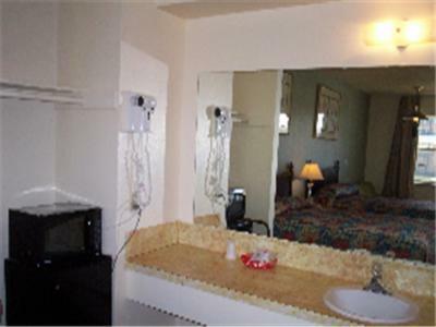 Motel Somerville Inn And Suites