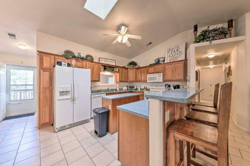 Spacious Ruidoso Cabin Less Than 3 Mi To Downtown!