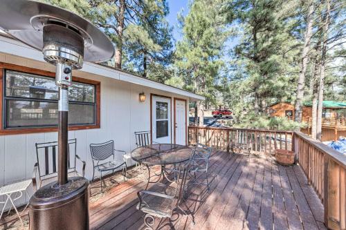Spacious Ruidoso Cabin Less Than 3 Mi To Downtown!