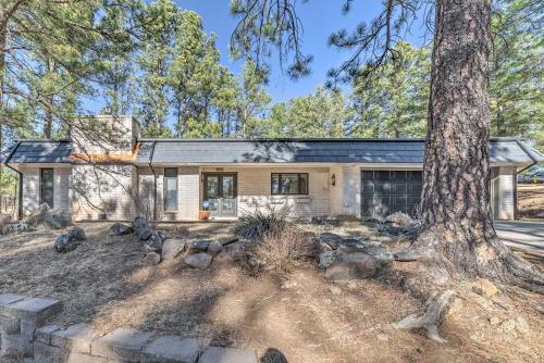 Ruidoso Getaway With Deck - 16 Mi To Ski Apache