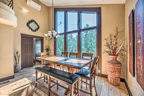 Large Mtn View Home - 6 Mi To Ruidoso Downs!