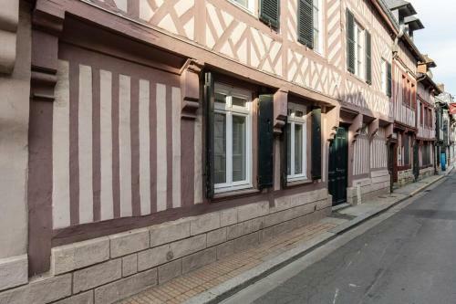 La Villa Gernez - Standing 5 - Full Historic Center