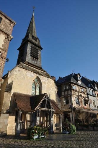 Hostal Chambres Chez L'habitant Capucine