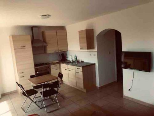 Apartamento T2 A 20 M�tres de La Plage de La Capte