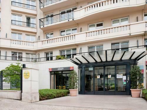 Aparthotel Paris 15 Porte de Versailles