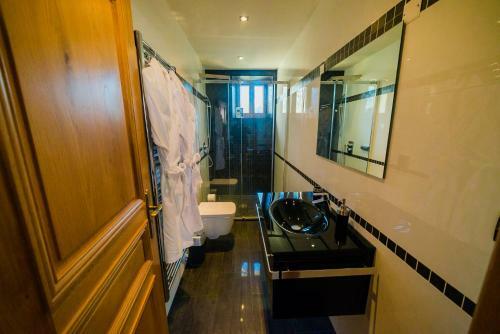 Hostal Villa Raspail