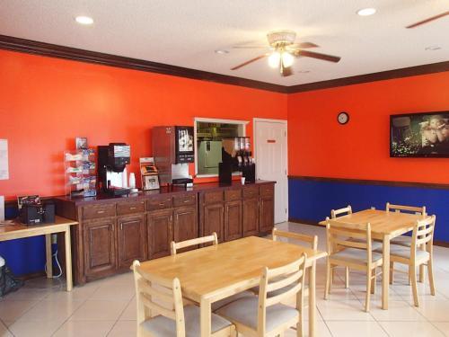 Motel Texas Inn La Feria