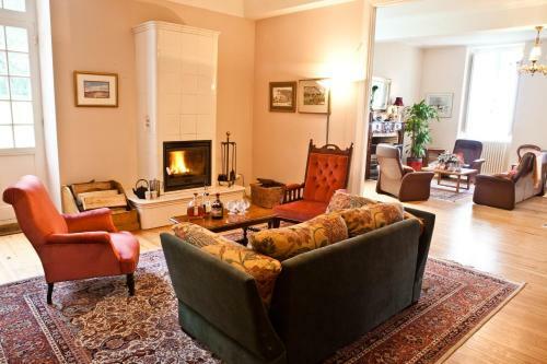 Clos Mirabel Manor - B&B