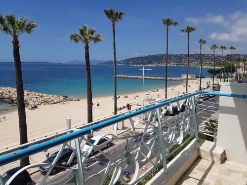 Apartamento 2 Pi�ces Terrasse En Front de Mer