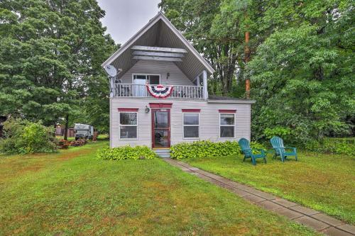 Renovated Lakefront Home With Deck In Northville!