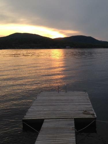 Renovated Lakefront Home With Deck In Northville!