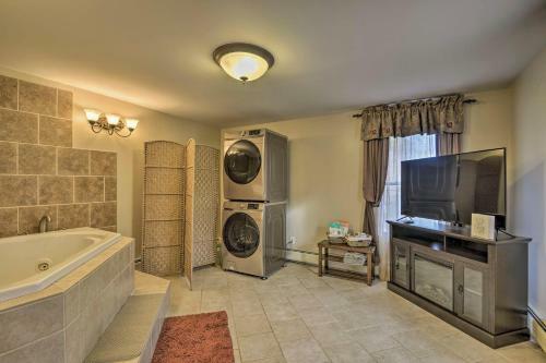 Spacious Home By Finger Lakes And Watkins Glen!