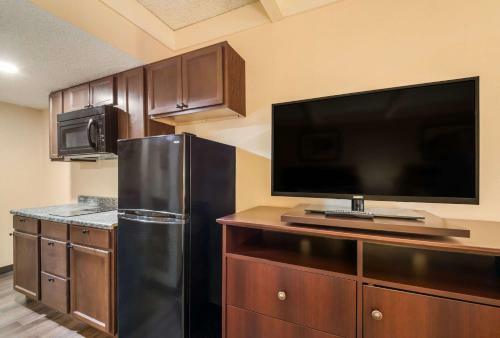 Suburban Extended Stay Hotel Buffalo