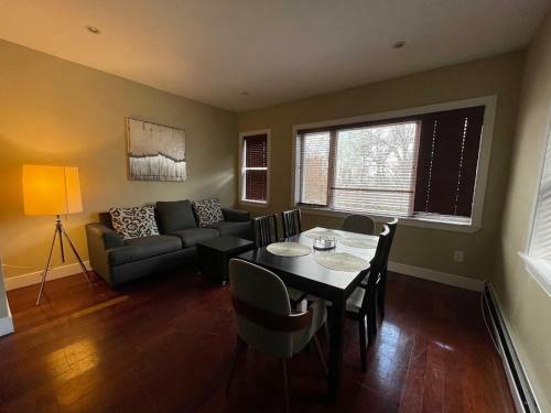 Bright And Spacious 2 Bed Apartment In Brooklyn,ny