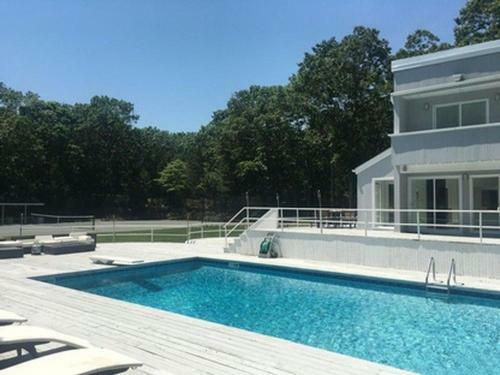 Villa Lylah - Luxury With Pool