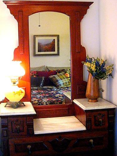 The Catskill Cabin
