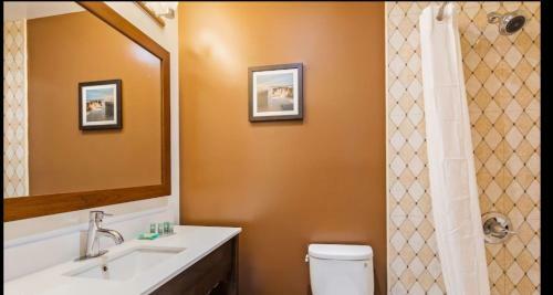 Hotel Jfk Rockaways Inn