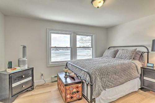 Idyllic Home On The Hudson Updated Interior!