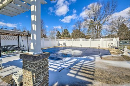 Apartamento Hopewell Junction Escape With Community Pool!