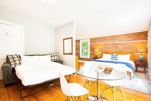 Hotel Hudson Mariner