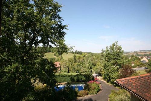 Grande Maison P�rigourdine Avec Piscine