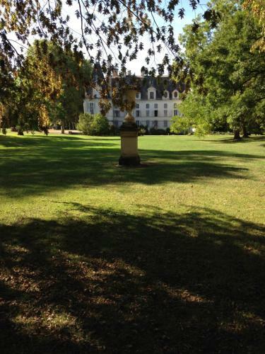 Bed & Breakfast Chateau Du Val Larbont