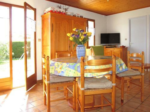 Holiday Home Les Coquelicots - Ido209