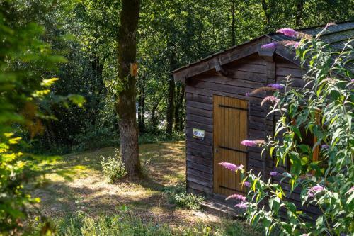 Suite De La Vall�e Des Ch�nes