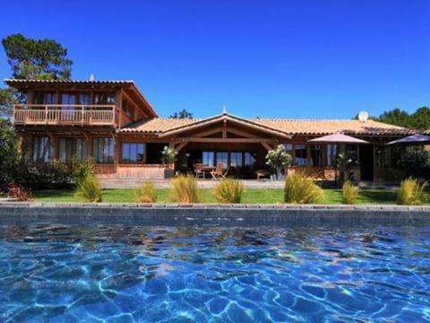 Bed & Breakfast La Maison Moutchic