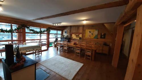 Hostal La Ferme Du Nant
