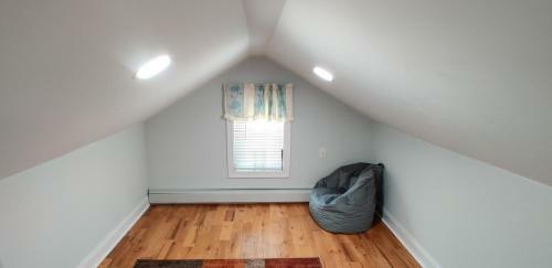 **new** Private Rooms In House