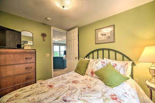 Lakefront Mayville Cottage With Dock And Grill!