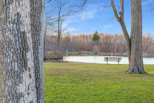 Hudson Lodge - Port Jervis, Hudson River